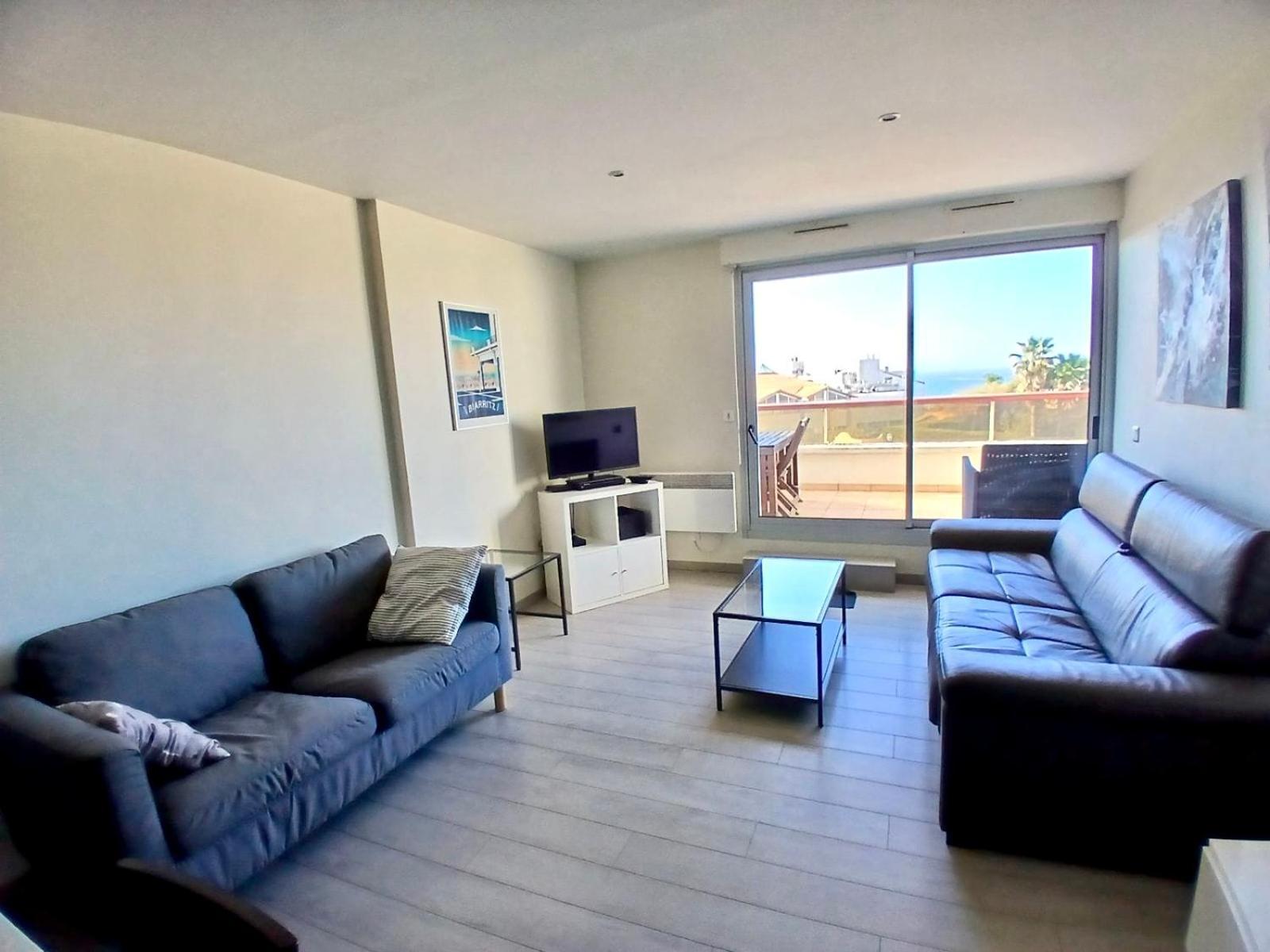 Vue Sur Mer Et Plage De Marbella ビアリッツ エクステリア 写真
