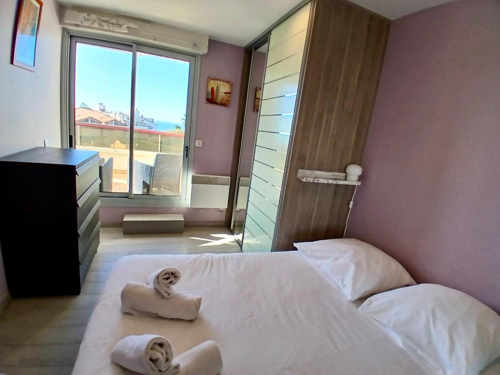 Vue Sur Mer Et Plage De Marbella ビアリッツ エクステリア 写真
